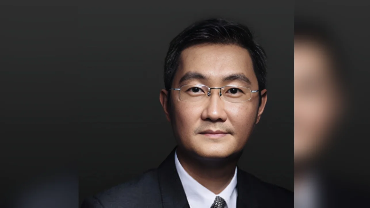 MA Huateng (Pony Ma)  Co-Founder  Chairman of the Board and Chief Executive Officer Tencent